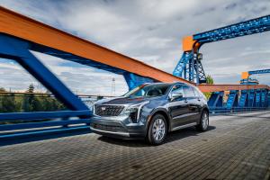 2018 Cadillac XT4 Premium Luxury